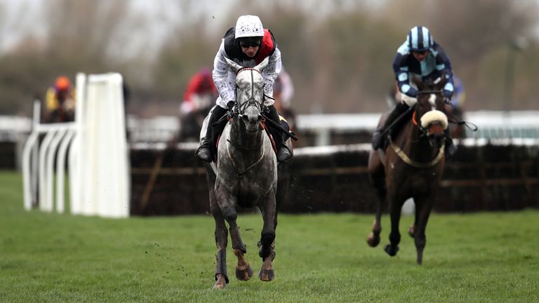 Greyval wining at Huntingdon