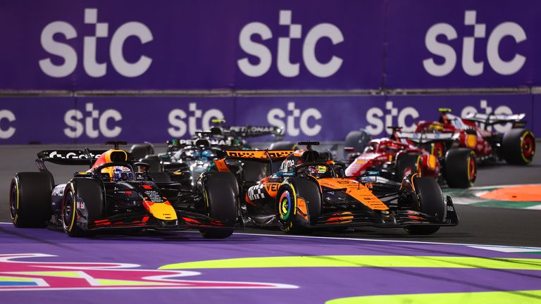 Max Verstappen Oscar Piastri Saudi Arabian GP start
