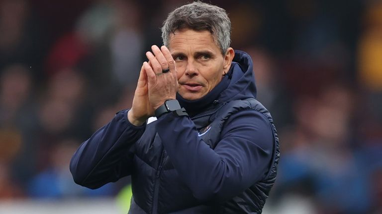 MOTHERWELL, SCOTLAND - APRIL 26: St Johnstone head coach Simo Valakari at full time during a William Hill Premiership match between Motherwell and St Johnstone at Fir Park Stadium, on April 26, 2025, in Motherwell, Scotland. (Photo by Roddy Scott / SNS Group)