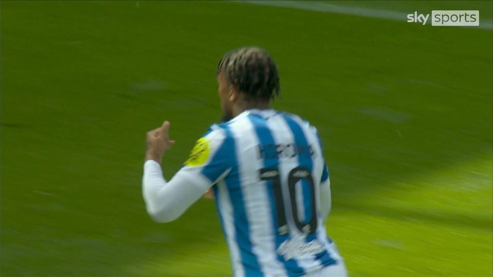 Huddersfield's Josh Koroma makes amends for an earlier error to make it 2-1  at home to Leyton Orient.