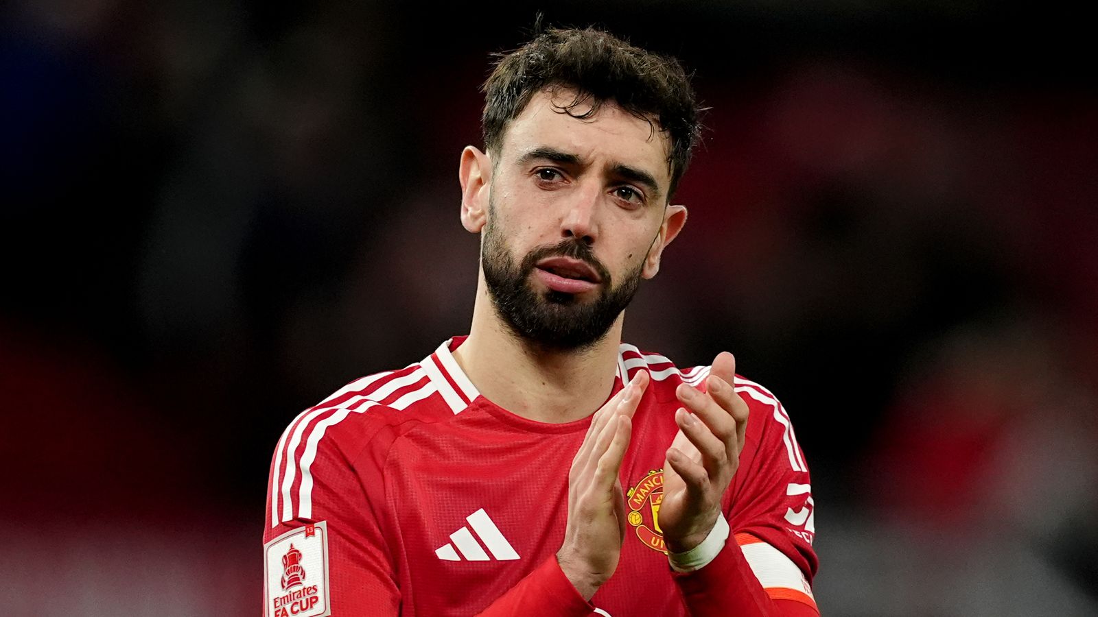 https://e0.365dm.com/25/05/1600x900/skysports-bruno-fernandes-man-utd_6924341.jpg?20250522171351