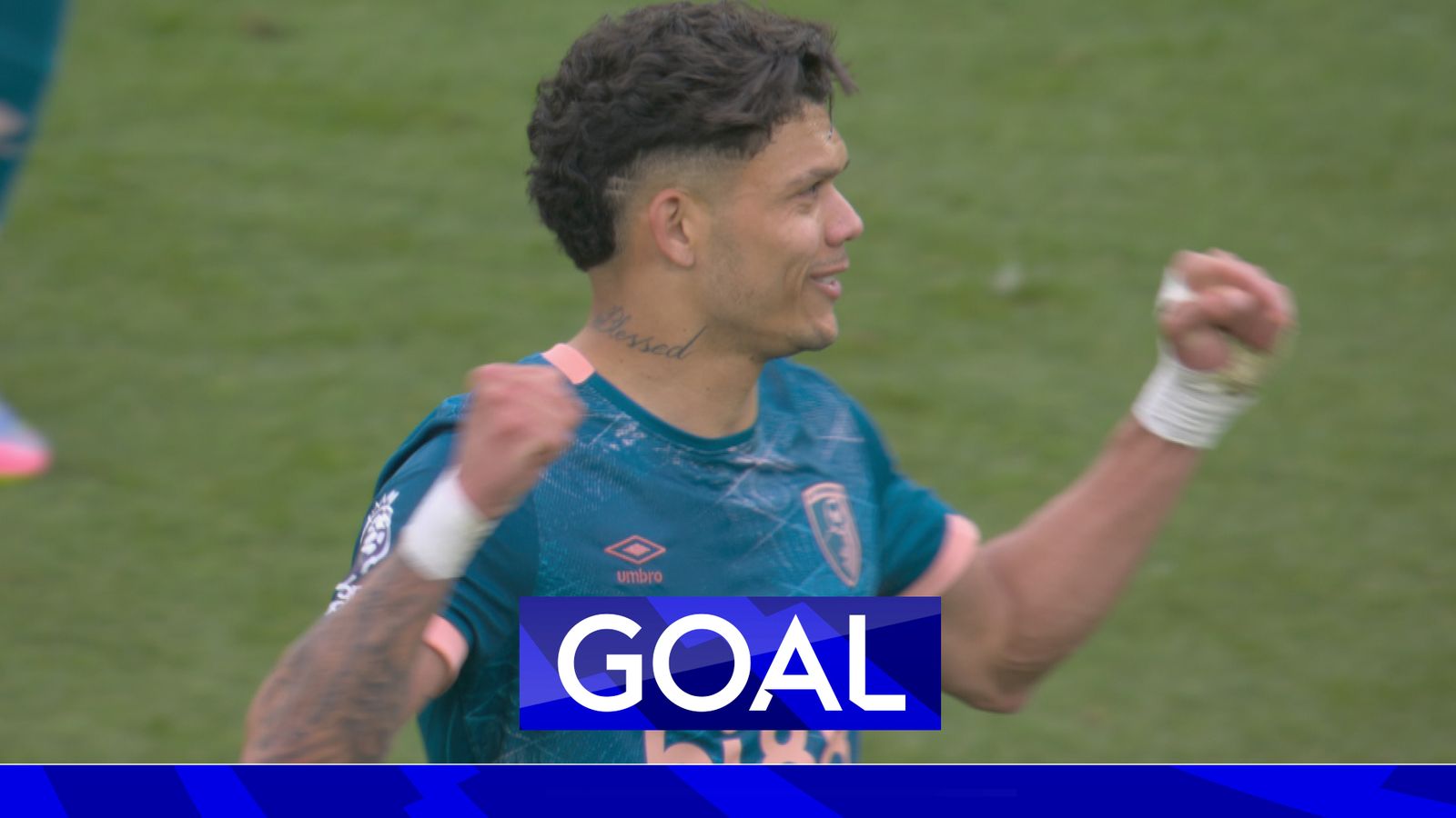 https://e0.365dm.com/25/05/1600x900/skysports-evanilson-bournemouth_6905366.jpg?20250503190811