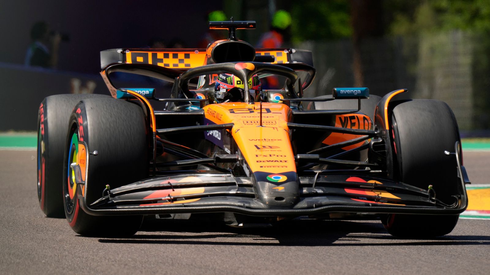 https://e0.365dm.com/25/05/1600x900/skysports-f1-oscar-piastri_6918224.jpg?20250516125129