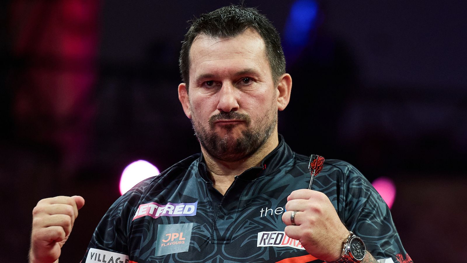 Dutch Darts Championship: Jonny Clayton beats Luke Humphries on way to third Euro Tour title