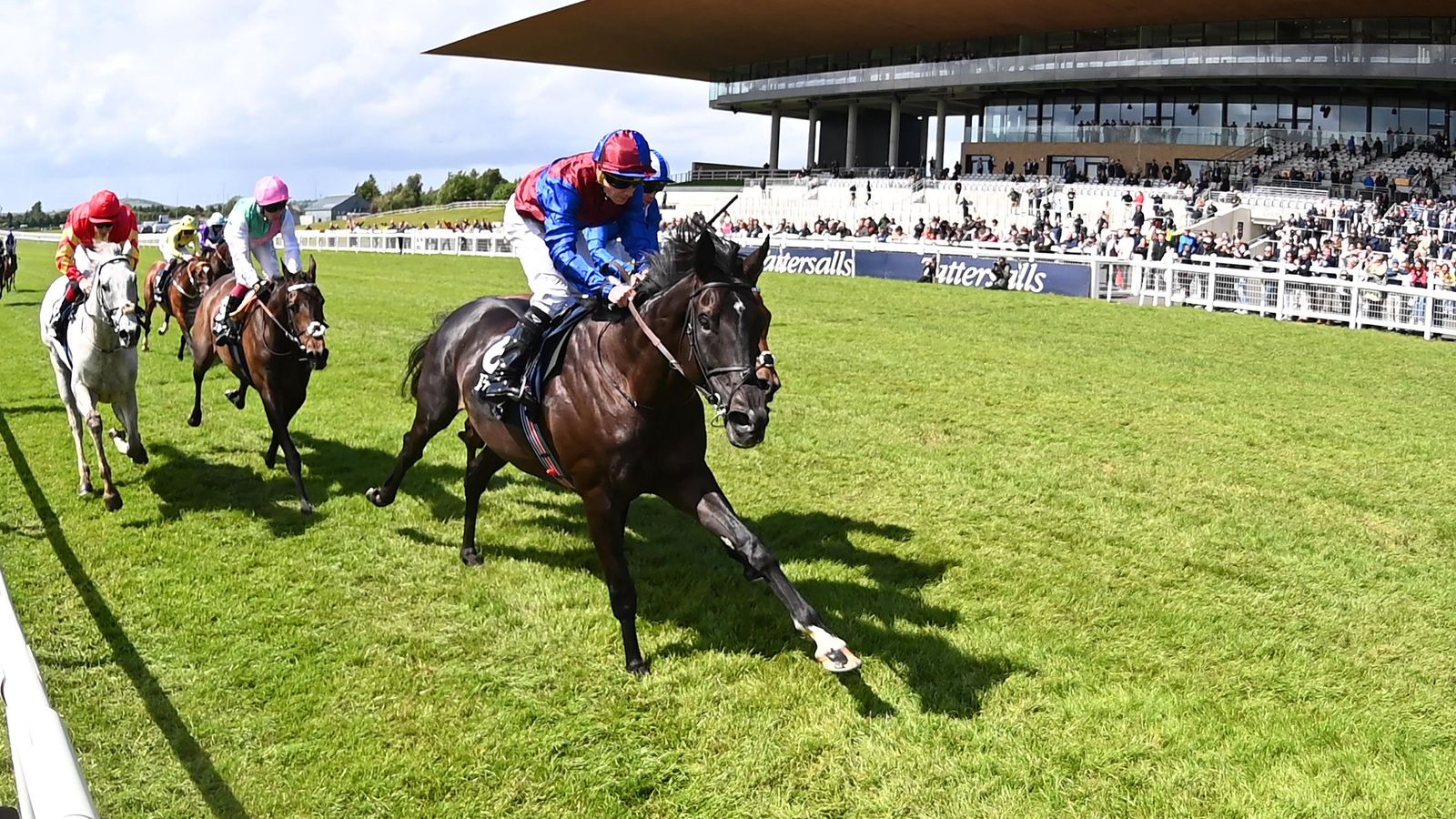 https://e0.365dm.com/25/05/1600x900/skysports-los-angeles-curragh_6926892.jpg?20250525161055