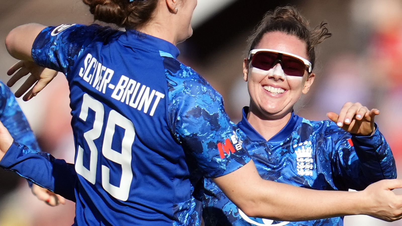 https://e0.365dm.com/25/05/1600x900/skysports-nat-sciver-brunt_6931634.jpg?20250530210609
