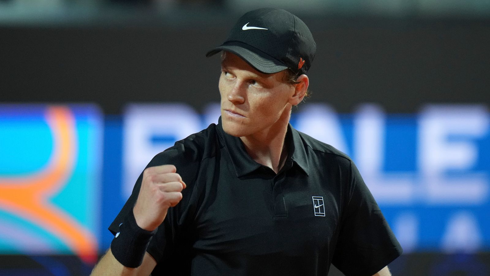 https://e0.365dm.com/25/05/1600x900/skysports-sinner-tennis_6912518.jpg?20250510204713