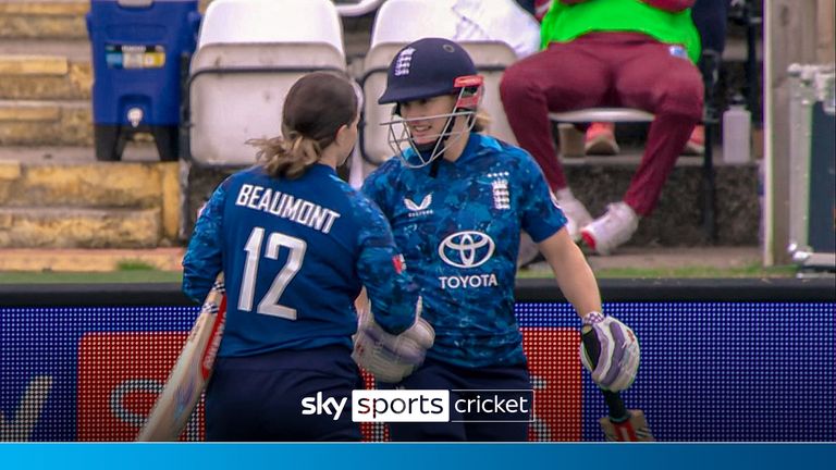 DOUBLE WICKET