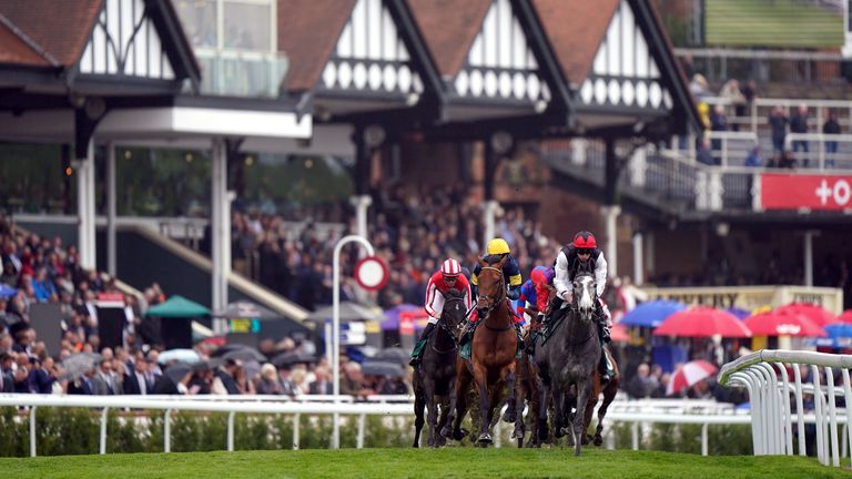 Racing at Chester's May Festival