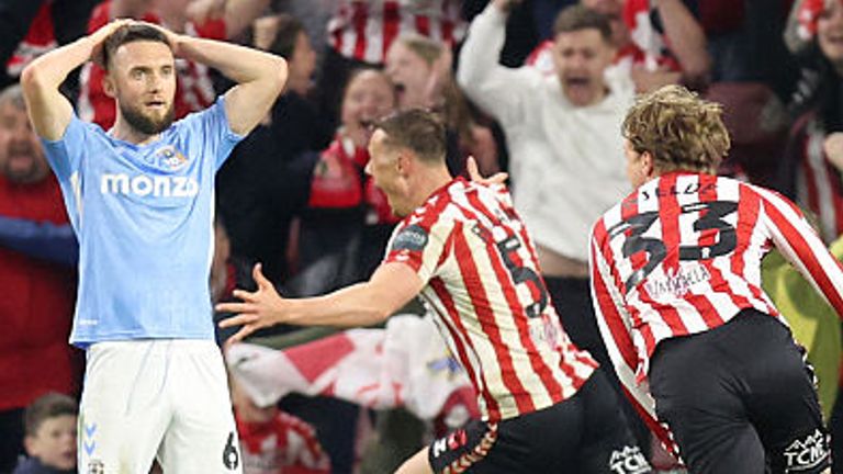 Dan Ballard's last-gasp winner sent Sunderland to Wembley