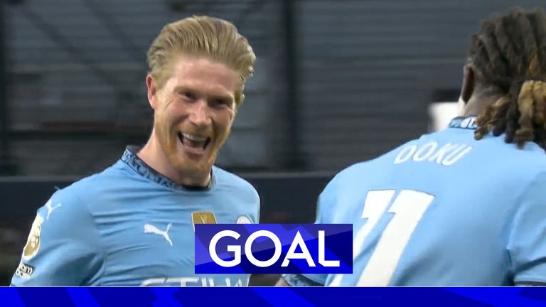 Kevin de Bruyne scores for Manchester City against Wolves