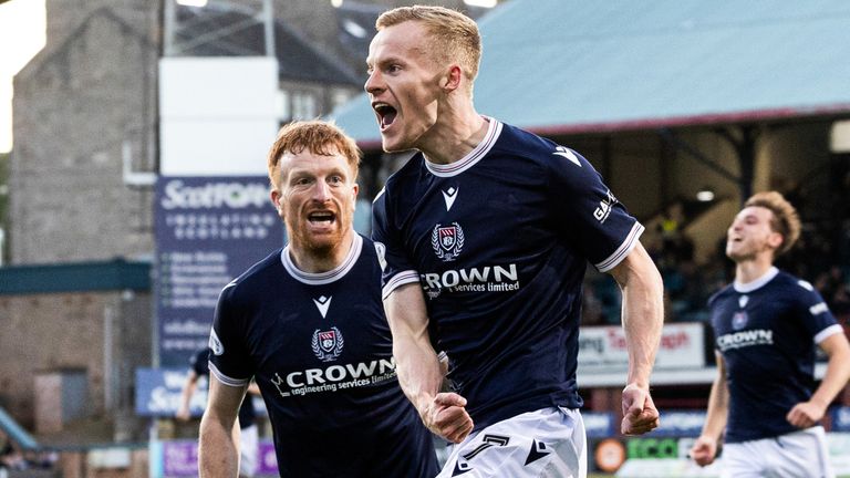 DUNDEE, SCOTLAND - MAY 14: Dundee's Scott Tiffoney celebrates scoring to make it 1-0 during a William Hill Premiership match between Dundee and Ross County at the Scot Foam Stadium at Dens Park, on May 14, 2025, in Dundee, Scotland. (Photo by Ross Parker / SNS Group)