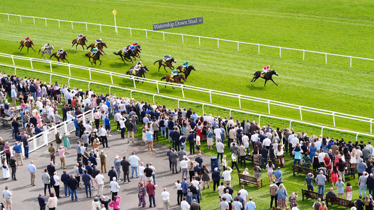 Duty First clears away from her rivals at Newbury