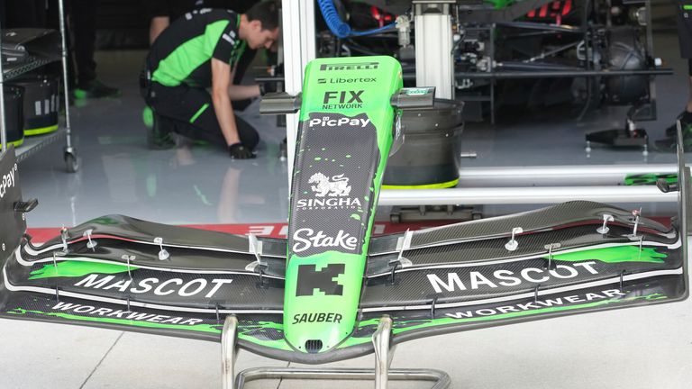 01.05.2025, Miami International Autodrome, Miami, Formula 1 Crypto.com Miami Grand Prix 2025, pictured front wing of Nico Hulkenberg (DEU), Stake F1 Team Kick Sauber Photo by: Hasan Bratic/picture-alliance/dpa/AP Images