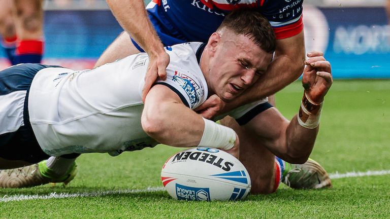 Foto de Alex Whitehead/Swpix.com - 31/05/2025 - Rugby League - Betfred Super League: Ronda 13 - Leeds Rhinos vs. Wakefield Trinity - AMT H