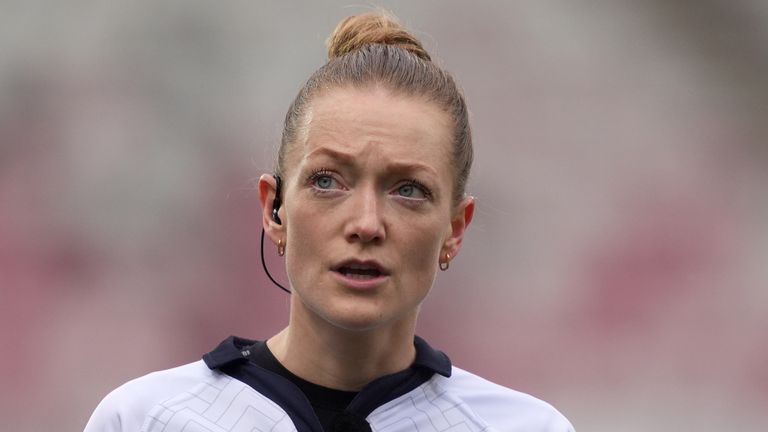 Hollie Davidson will become the first female official to take charge of a European Professional Club Rugby final between Bath and Lyon