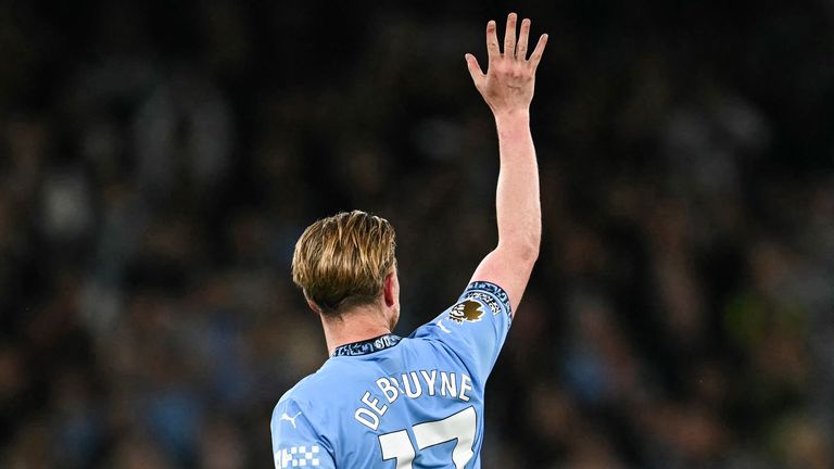 Manchester City's Belgian midfielder #17 Kevin De Bruyne waves to supporters