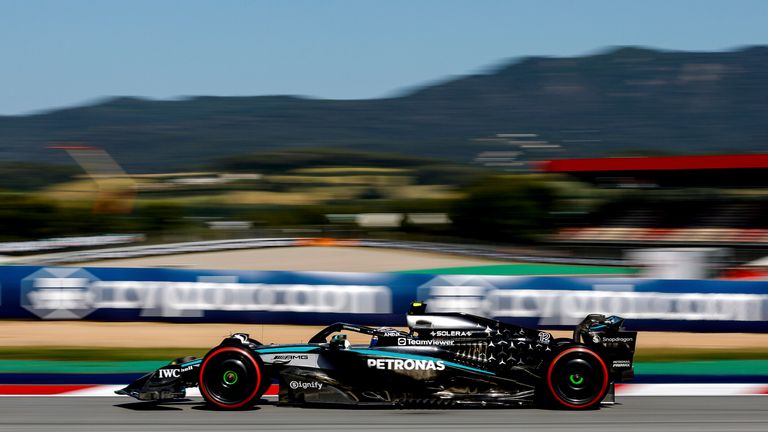 #12 Andrea Kimi Antonelli (ITA, Mercedes-AMG Petronas F1 Team), Spanish F1 Grand Prix at Circuit de Barcelona-Catalunya.