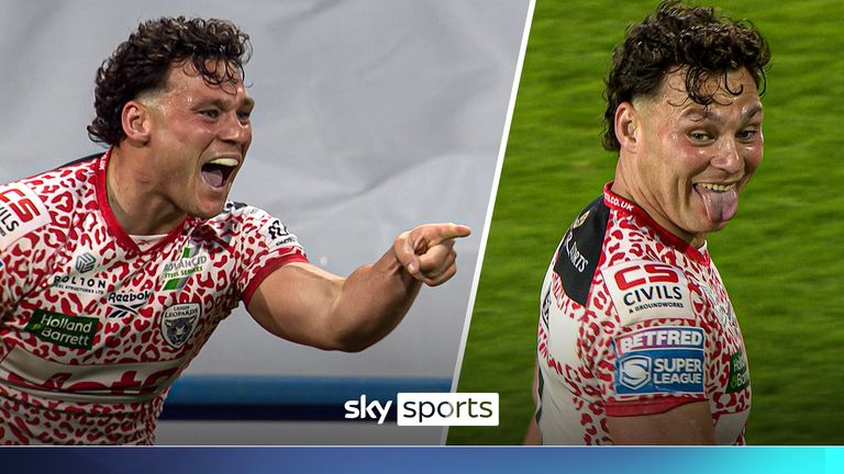 Lachlan Lamb scores try for Huddersfield