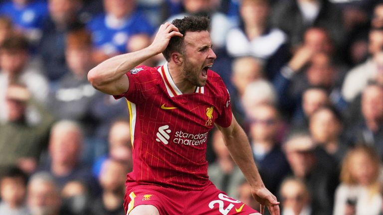 Liverpool's Diogo Jota reacts during the English Premier League soccer match between Chelsea and Liverpool at Stamford Bridge stadium in London, Sunday, May 4, 2025. (AP Photo/Kin Cheung)
