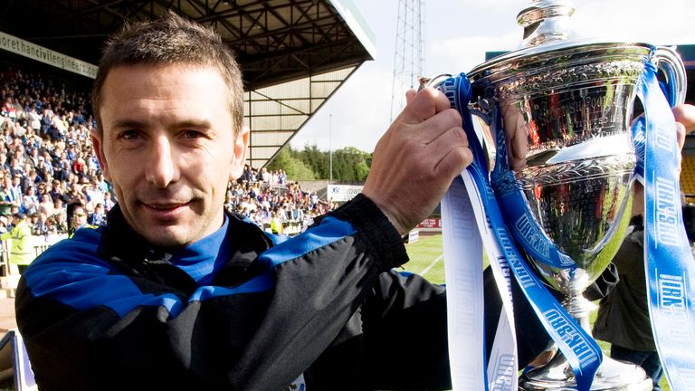 Derek McInnes won the First Division title with St Johnstone in his first job