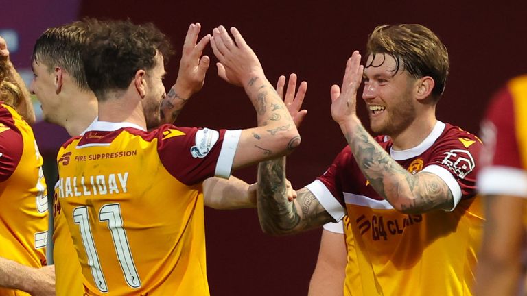 Motherwell's Andy Halliday (L) celebrates with Callum Slattery 