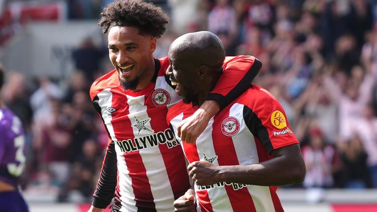 Yoane Wissa celebrates with Kevin Schade after giving Brentford a 2-1 lead against Fulham