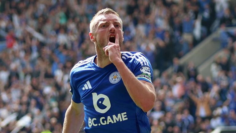 Jamie Vardy celebrates after scoring his 200th goal for Leicester