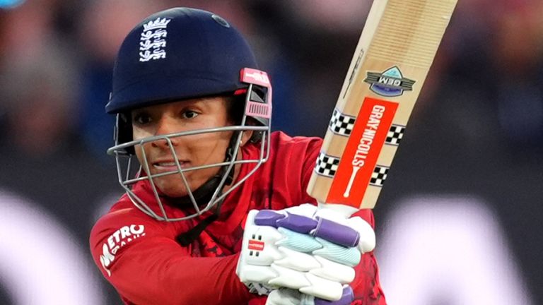 Sophie Dunkley, England women, T20 cricket (PA Images)