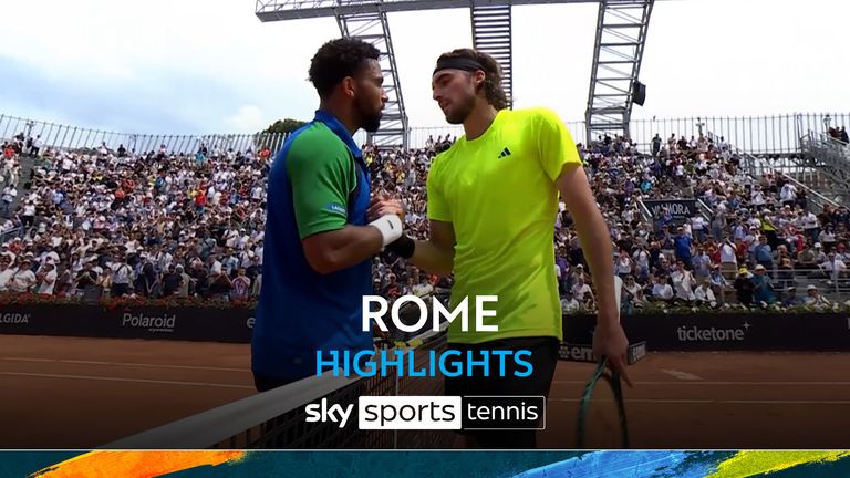 Arthur Fils vs Stefanos Tsitsipas