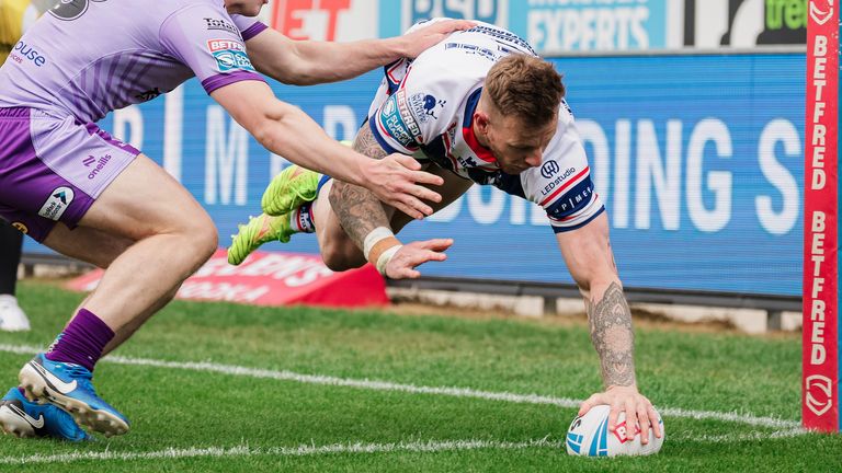 Tom Johnstone 