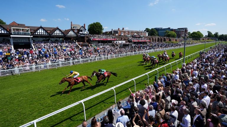 Two Tempting strikes gold at Chester