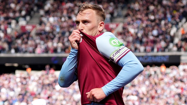 West Ham's Jarrod Bowen celebrates scoring against Tottenham