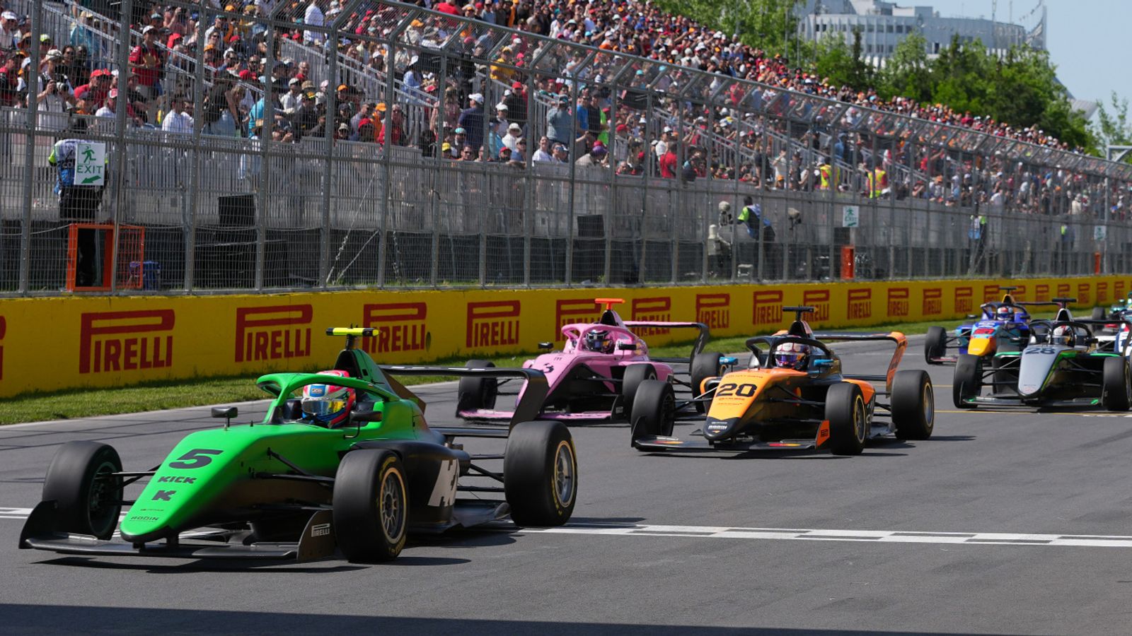 Felbermayr controversially wins second Montreal race after last lap pass