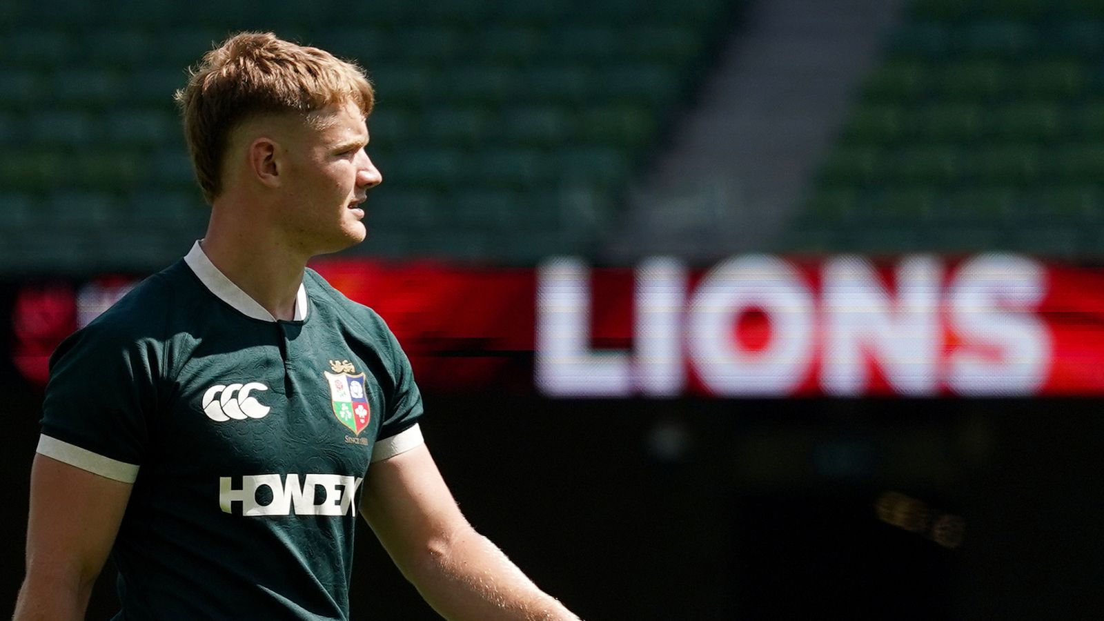 https://e0.365dm.com/25/06/1600x900/skysports-fin-smith-lions_6945979.jpg?20250619142947