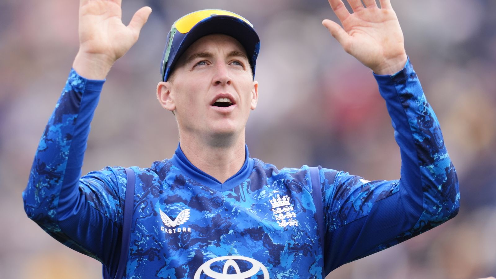 https://e0.365dm.com/25/06/1600x900/skysports-harry-brook-england-odi-cricket_6934303.jpg?20250604095915