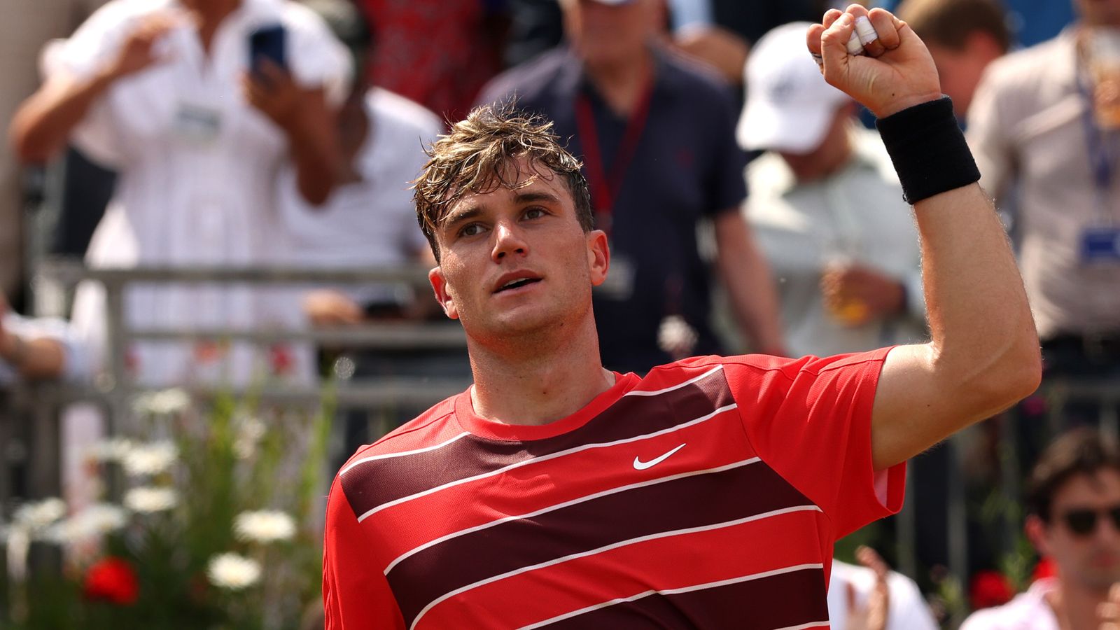 https://e0.365dm.com/25/06/1600x900/skysports-jack-draper-tennis_6944411.jpg?20250617152046