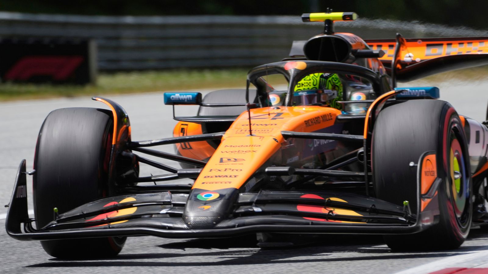https://e0.365dm.com/25/06/1600x900/skysports-lando-norris-mclaren_6952470.jpg?20250628122811
