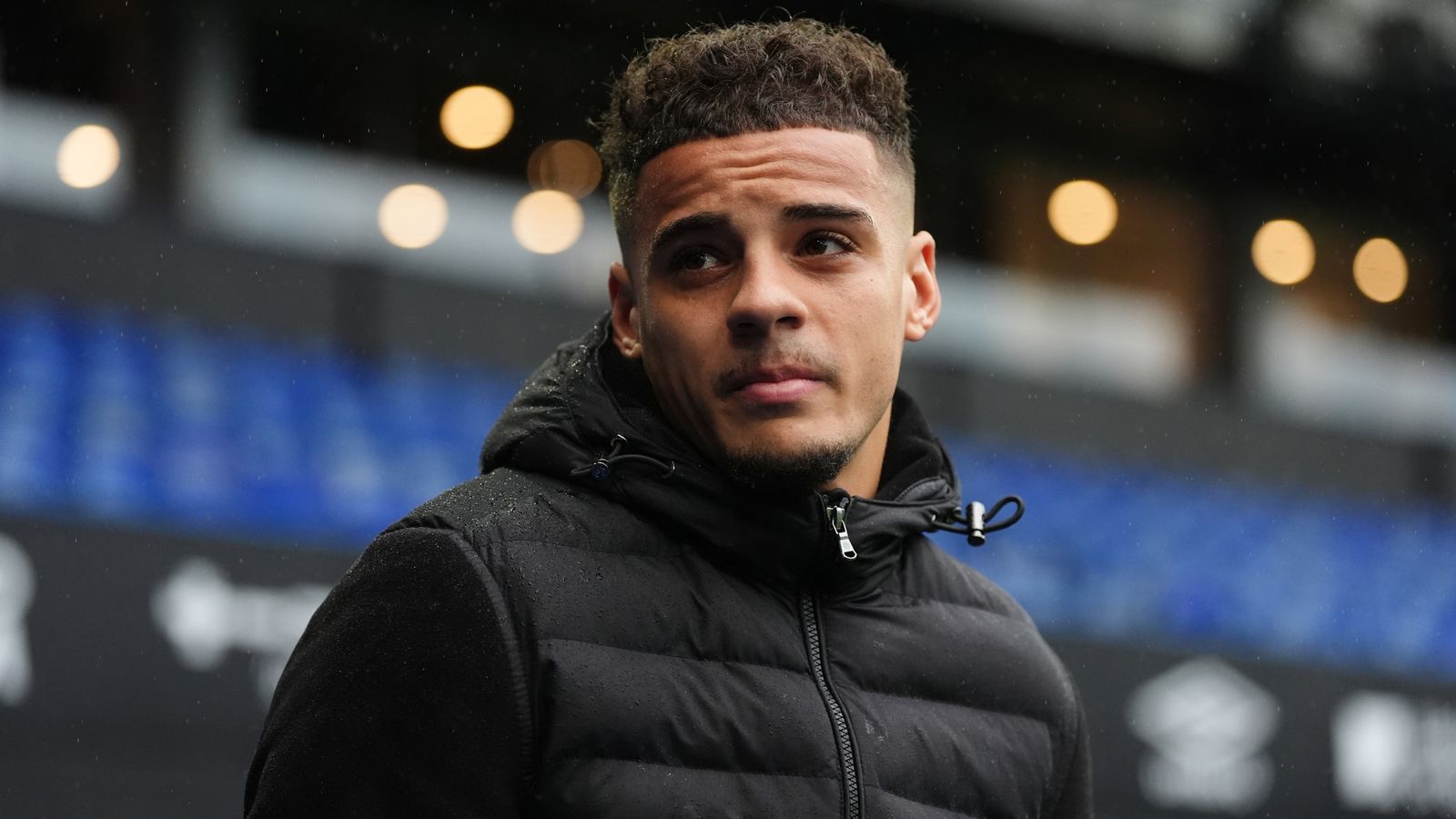 Rangers sign Aarons on loan from Bournemouth