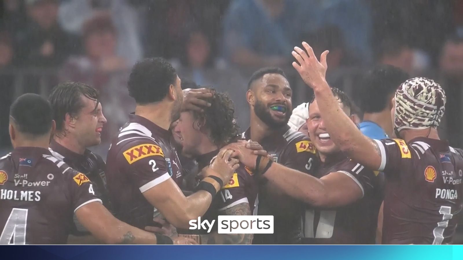 'Carving them up!' | Queensland dominating NSW in State of Origin