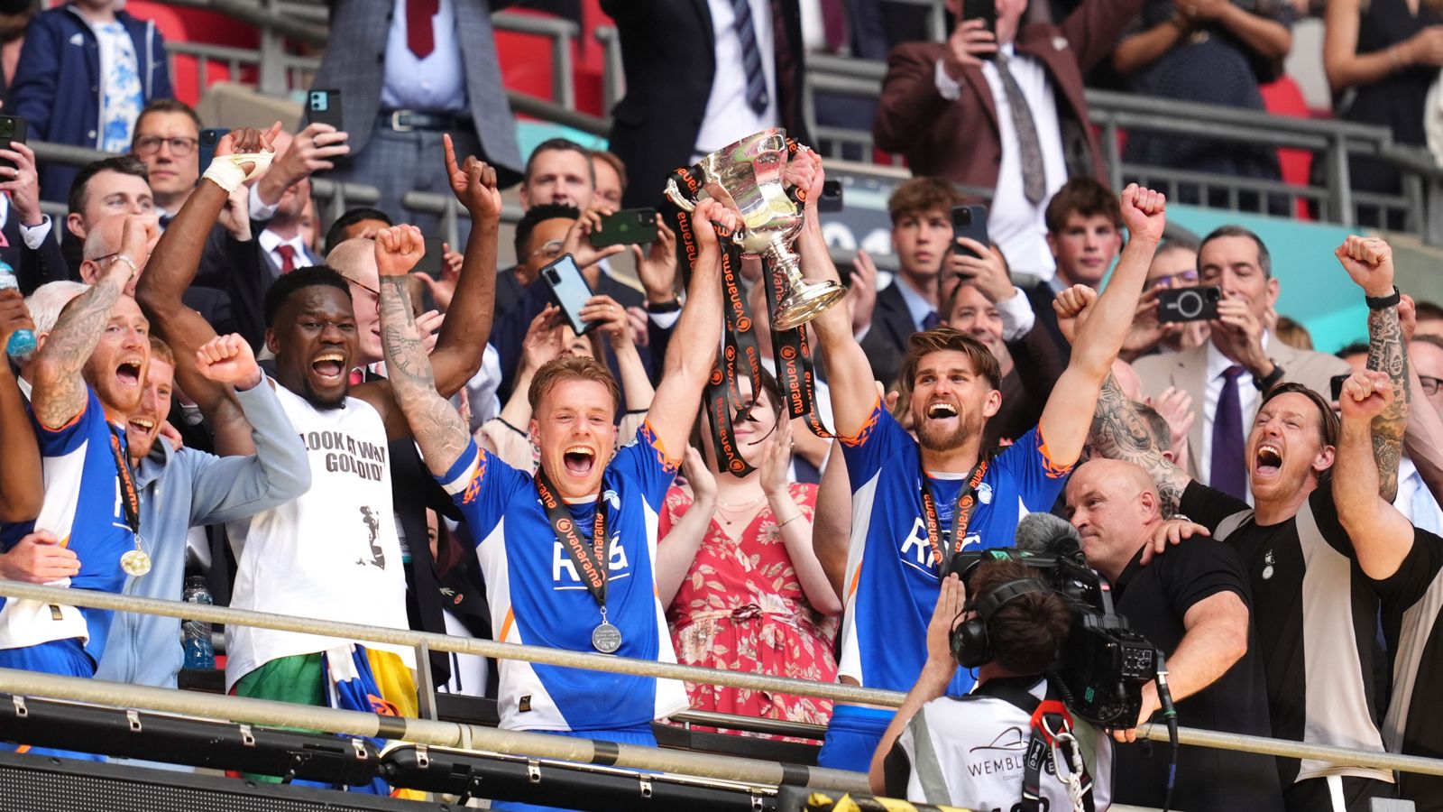 Oldham 3 – 2 Southend
