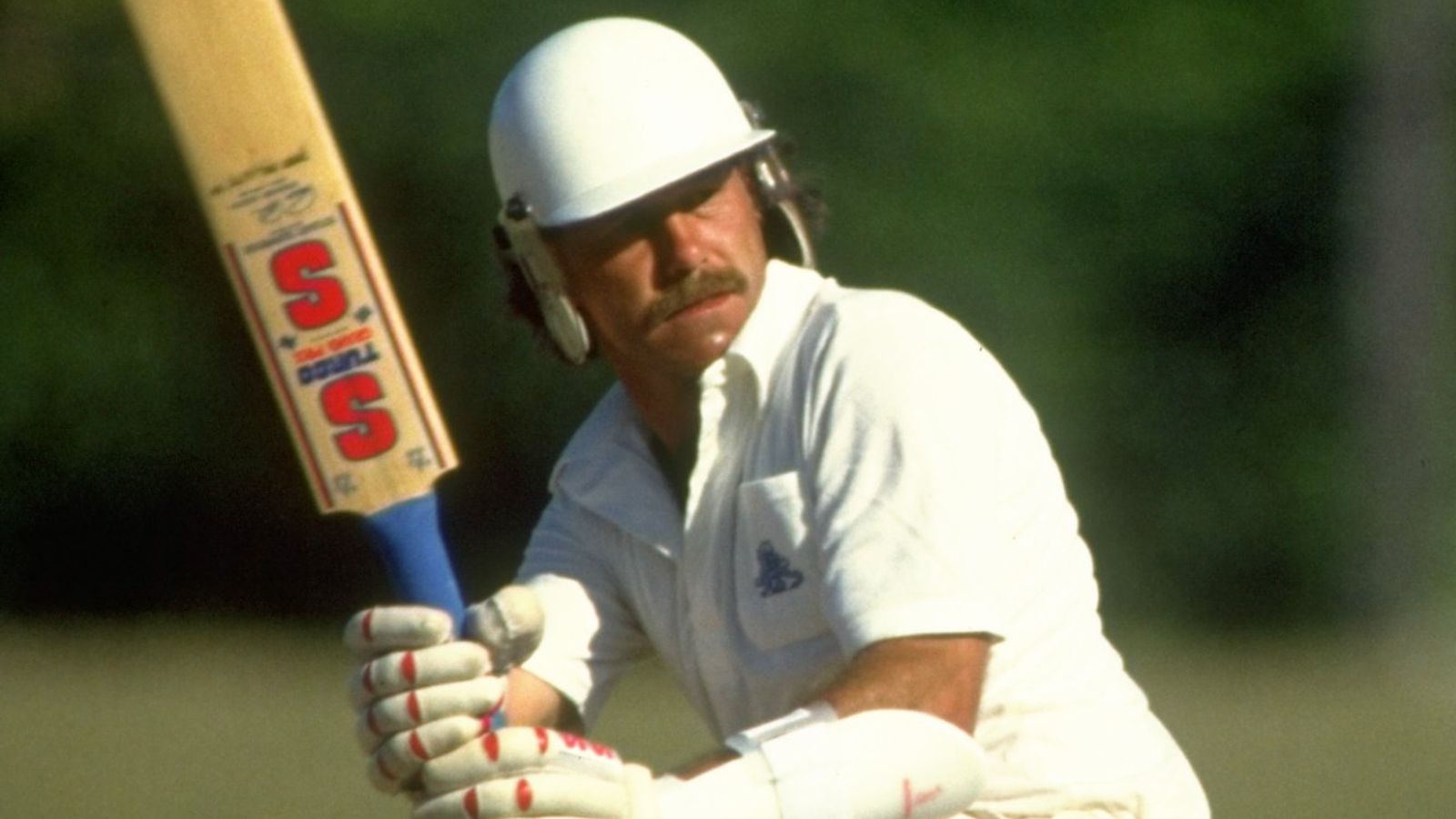Wayne Larkins: Former England and Northamptonshire batter dies aged 71