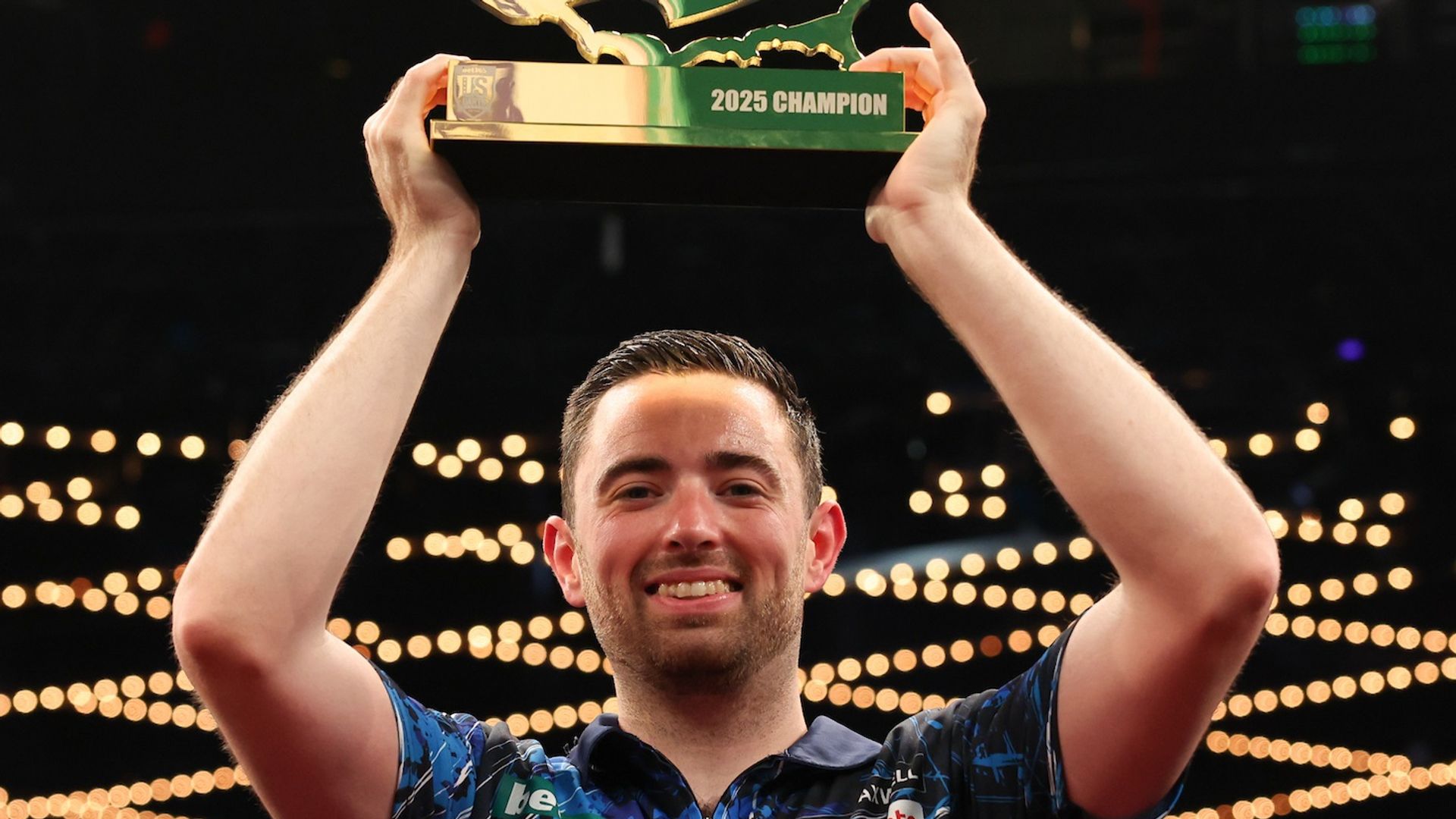 Sensational Humphries reigns at US Darts Masters
