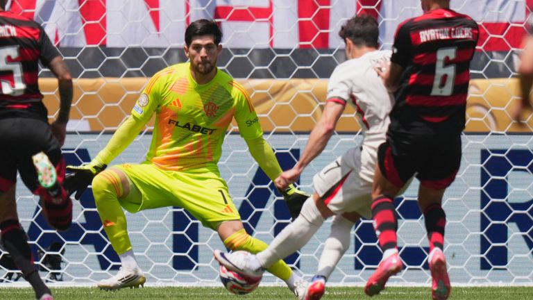 Chelsea's Pedro Neto scores against Flamengo