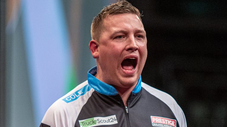 Chris Dobey celebrates his Players Championship 17 title (PDC)