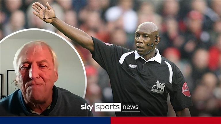 Hacket pays tribute to Rennie