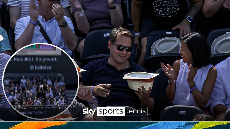 Spectator catches ball in his hat 