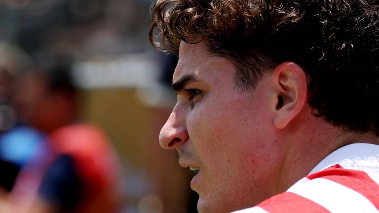 Alvarez looks on during the 1-0 win against Botafogo that led to Atletico’s elimination (Patrick T. Fallon/AFP via Getty Images)