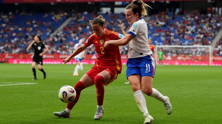 Lauren Hemp started in both Nations League games against Portugal and Spain