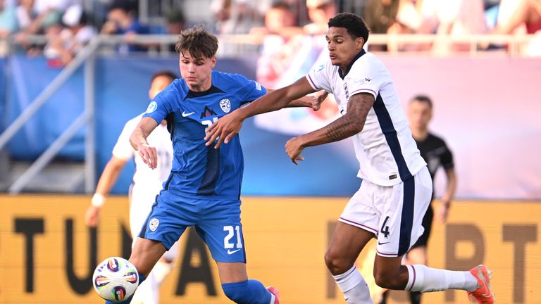 Jarrell Quansah battles for the ball in the 0-0 draw